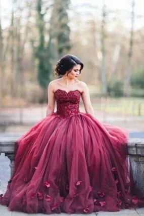 Charming Burgundy Tulle A-line Long Puffy Strapless Prom Dresses With Appliques, M288